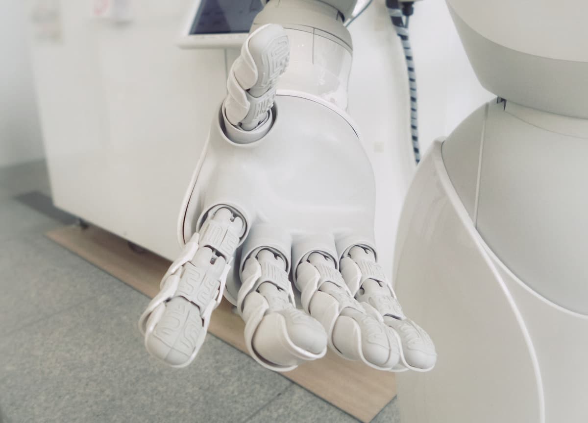 Live Voice & Meeting Intelligence